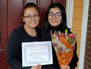 Getzemadi and her mom cropped smaller