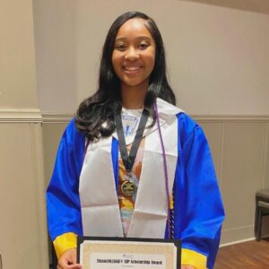 Neorah Wells cap gown East Meck 2025 cropped 1080 x 1350 e1749569357714